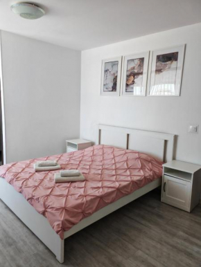 EVA's Rooms